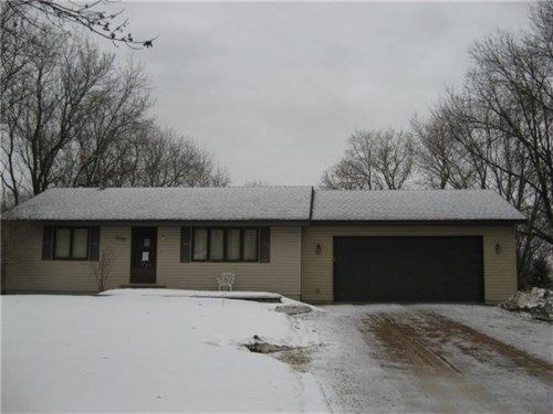 7375 KURT ST, Loretto, MN 55357