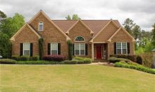 377 Prestwick Dr Hoschton, GA 30548