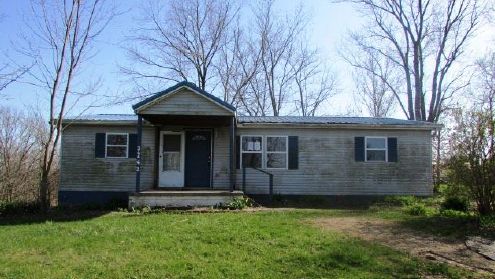 7261 Ky Hwy 467, De Mossville, KY 41033