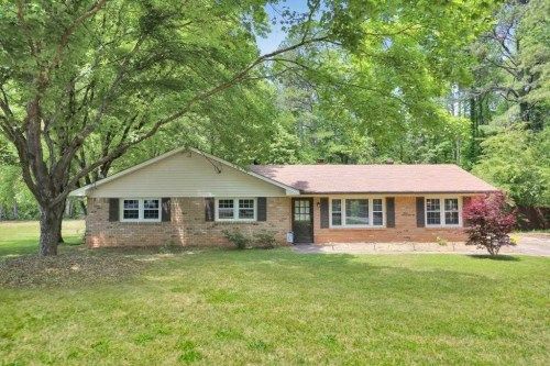 141 N River Dr, Woodstock, GA 30188