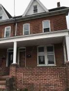 52 W Third St, Waynesboro, PA 17268