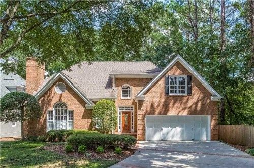 255 Woodchase Close NE, Atlanta, GA 30319