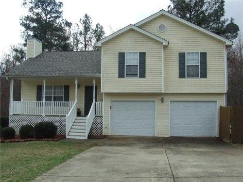 2797 James Henry Dr, Dacula, GA 30019