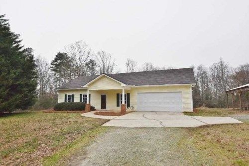 2835 Hog Mountain Rd, Jefferson, GA 30549