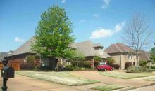 4485 Whisperwood Dr Collierville, TN 38017