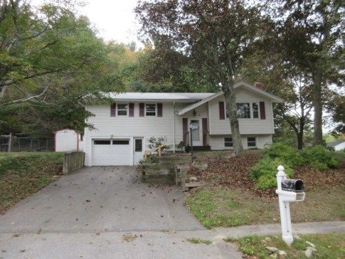 31 Ontario Dr, Hudson, MA 01749