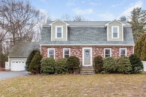 9 New Castle Rd, Ashland, MA 01721