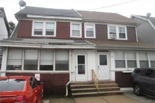 6 Marion Ct, Bayonne, NJ 07002