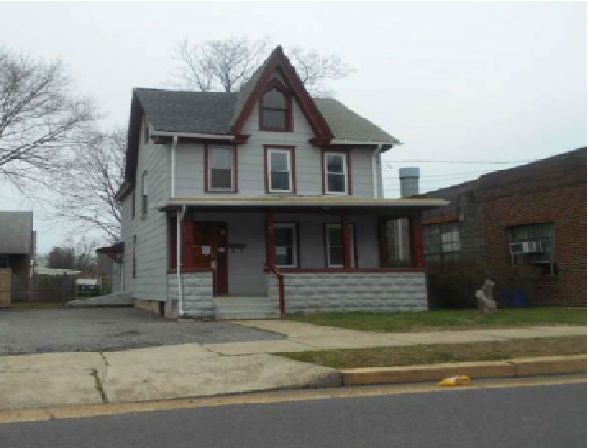 62 W Barber Ave, Deptford, NJ 08096