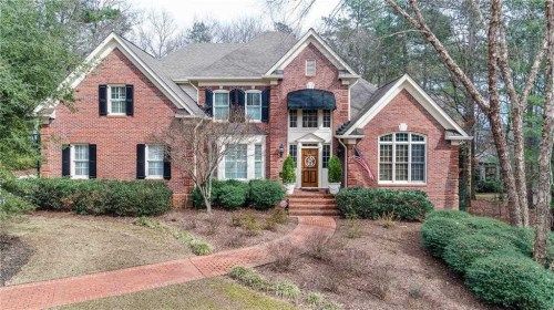 805 Buttercup Trace, Alpharetta, GA 30022