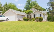 4693 Turning Leaf Dr Gillsville, GA 30543