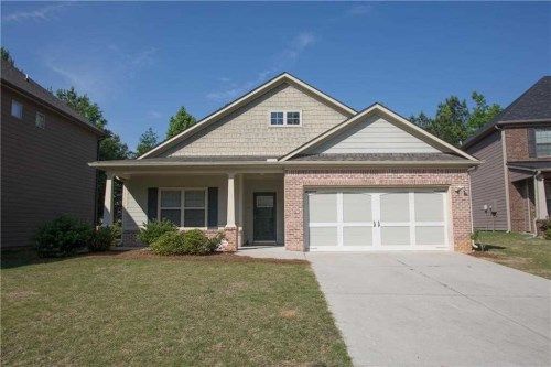 3227 Hideaway Ln, Loganville, GA 30052