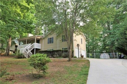 442 Indian Creek Dr, Powder Springs, GA 30127