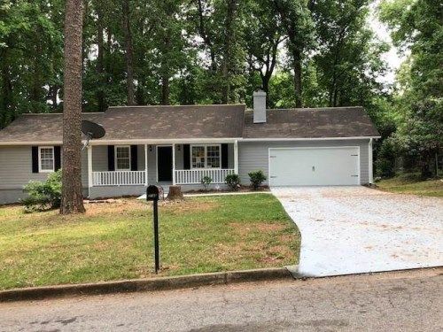 3148 Roseheath Ln, Lithonia, GA 30038