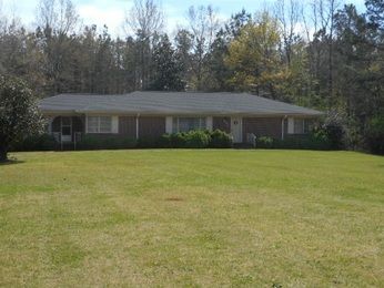 651 3rd Ave S, Ashland, AL 36251