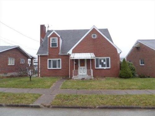 310 S FIFTH ST, Youngwood, PA 15697