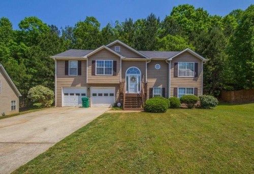 2909 Winding Grove Dr, Lithonia, GA 30038