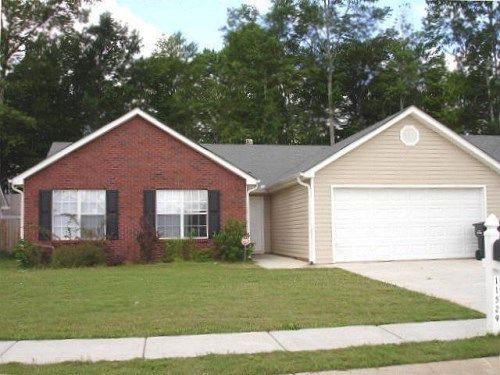 11529 Vinea Ln, Hampton, GA 30228