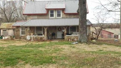 601 W COMMERCIAL ST, Exeter, MO 65647