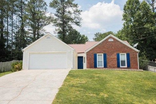 3015 River Station Dr, Woodstock, GA 30188