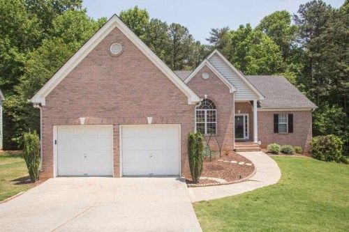 2659 Cascade Cove Dr, Buford, GA 30519