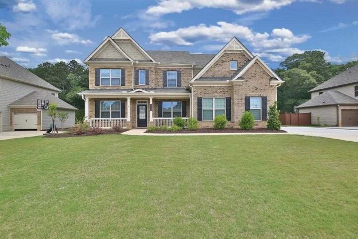 213 Birchin Dr, Woodstock, GA 30188