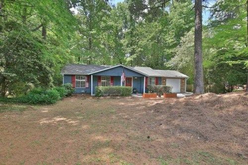 2869 Winchester Ct, Duluth, GA 30096