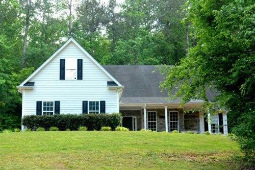 10 Rainey Ridge Dr, Oxford, GA 30054