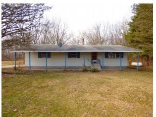 19180 Three Oaks Rd, Three Oaks, MI 49128