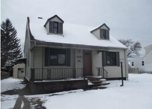 5110 Joseph St, Maple Heights, OH 44137