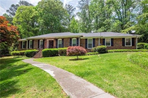 3915 Peace Valley Dr, Atlanta, GA 30349