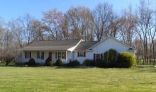 8 Hoosier Hills Linton, IN 47441