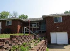 260 Mcclane Farm Rd, Washington, PA 15301