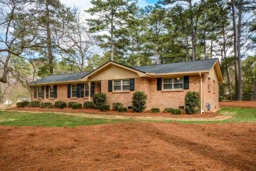 326 Arcadia Place, Lilburn, GA 30047