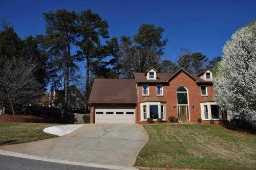 1290 Green Oak Circle, Lawrenceville, GA 30043