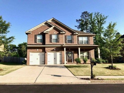 960 Spanish Moss Trl, Loganville, GA 30052