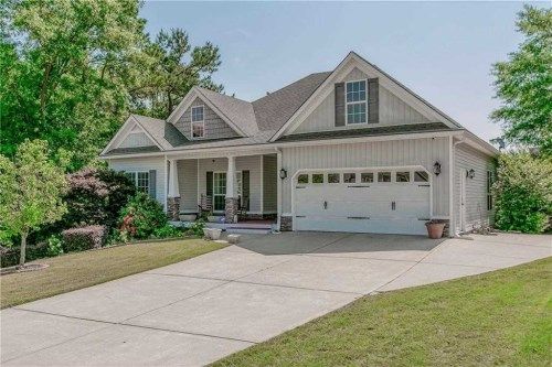 105 Oscar Ln, Dallas, GA 30132