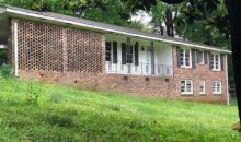 4075 Woodfen Ct Ellenwood, GA 30294