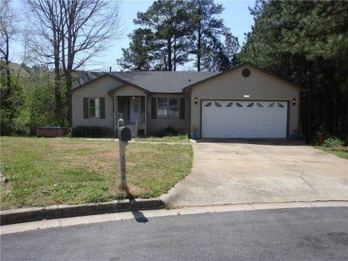 3094 Crystal Gate Ln, Lawrenceville, GA 30044