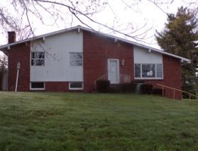 150 Karen Drive, Washington, PA 15301