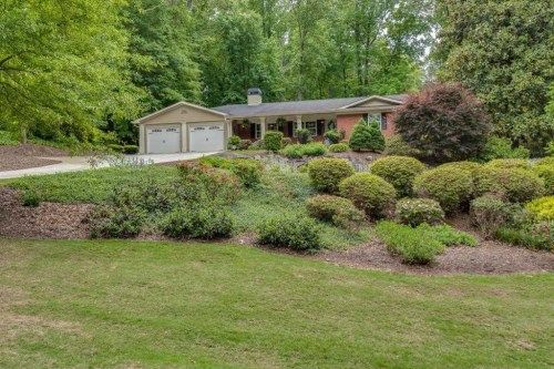 555 Wisteria Dr, Marietta, GA 30064