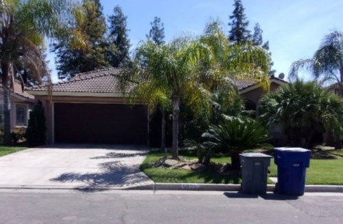 5899 W Beechwood Avenue, Fresno, CA 93722