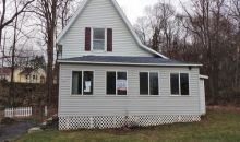 133 Retreat House Rd Glenmont, NY 12077