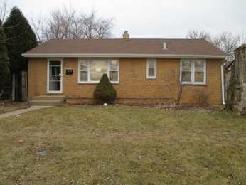 1425 Kemble Ave, North Chicago, IL 60064