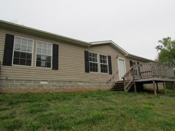 1990 Bluff Road, Harriman, TN 37748