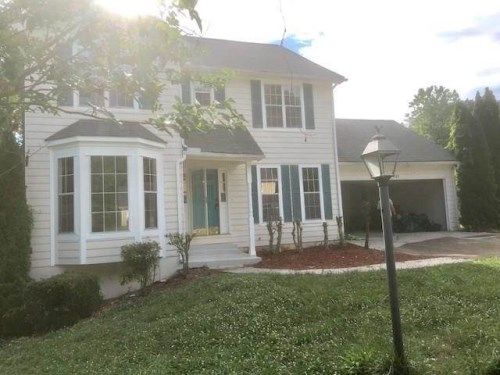 1269 To Lani Dr, Stone Mountain, GA 30083