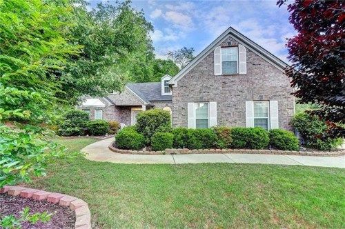 361 Cypress Dr, Jefferson, GA 30549