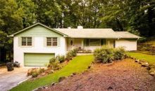 6738 Victoria Dr Morrow, GA 30260