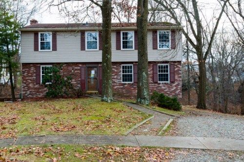 320 Penn Lear Ct, Monroeville, PA 15146