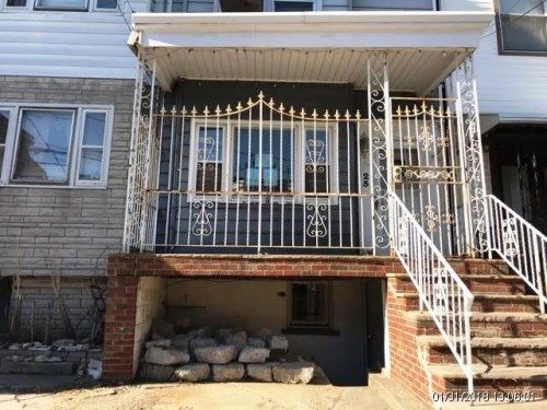 25 Van Reypen St, Jersey City, NJ 07306